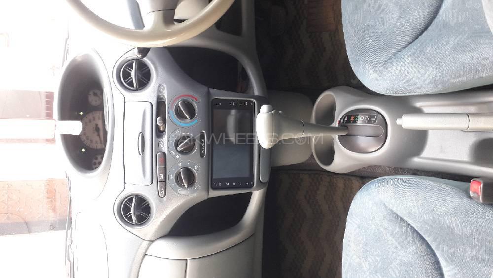Toyota Vitz 2000 for Sale in Mardan Toyota Vitz 2000 for Sale in Mardan Image-3