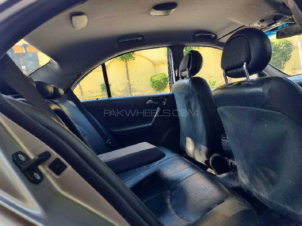 Mercedes Benz C Class 2003 for Sale in Lahore Mercedes Benz C Class 2003 for Sale in Lahore Image-12