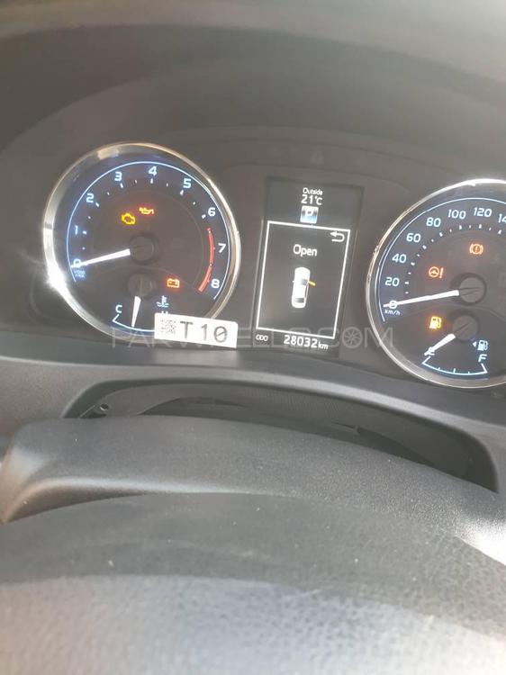 Toyota Corolla 2019 for Sale in Multan Toyota Corolla 2019 for Sale in Multan Image-2