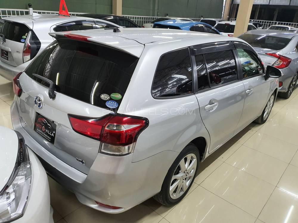 Toyota Corolla Fielder 2017 for Sale in Peshawar Toyota Corolla Fielder 2017 for Sale in Peshawar Image-3