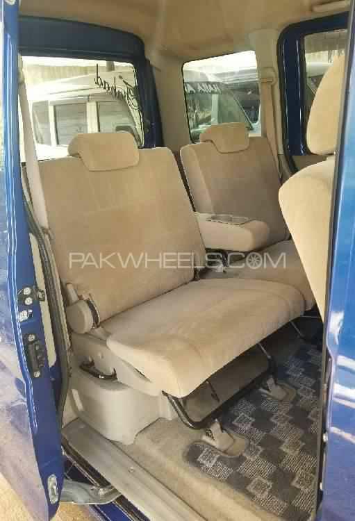Daihatsu Atrai Wagon 2012 for Sale in Karachi Image-1