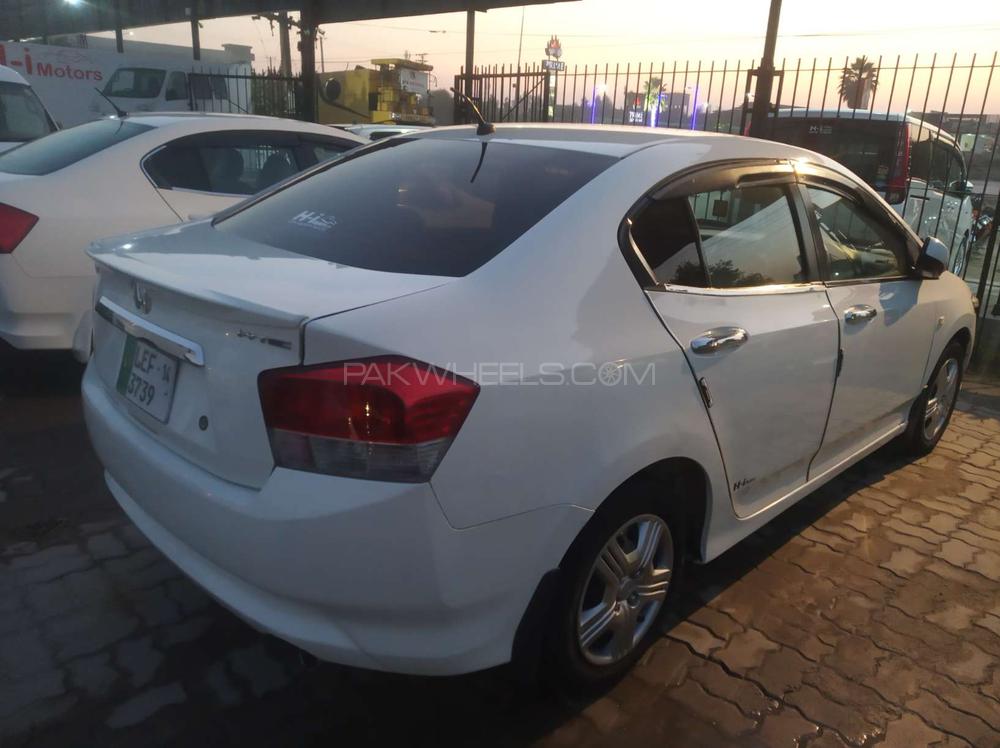 ہونڈا سٹی 2014 for Sale in گجرانوالہ ہونڈا سٹی 2014 for Sale in گجرانوالہ Image-3