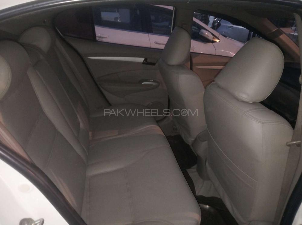 ہونڈا سٹی 2014 for Sale in گجرانوالہ ہونڈا سٹی 2014 for Sale in گجرانوالہ Image-8