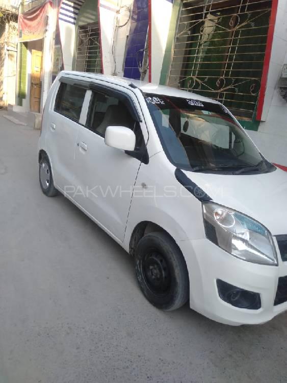 Suzuki Wagon R 2017 for Sale in Faisalabad Suzuki Wagon R 2017 for Sale in Faisalabad Image-3