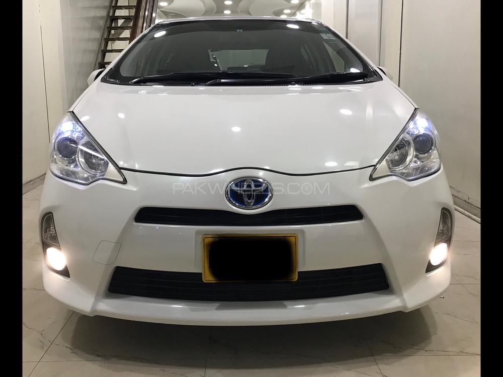 Toyota Aqua 2013 for Sale in Karachi Image-1