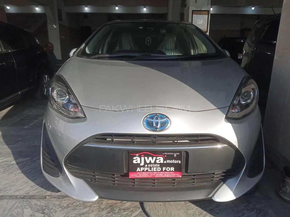 Toyota Aqua 2017 for Sale in Gujranwala Image-1