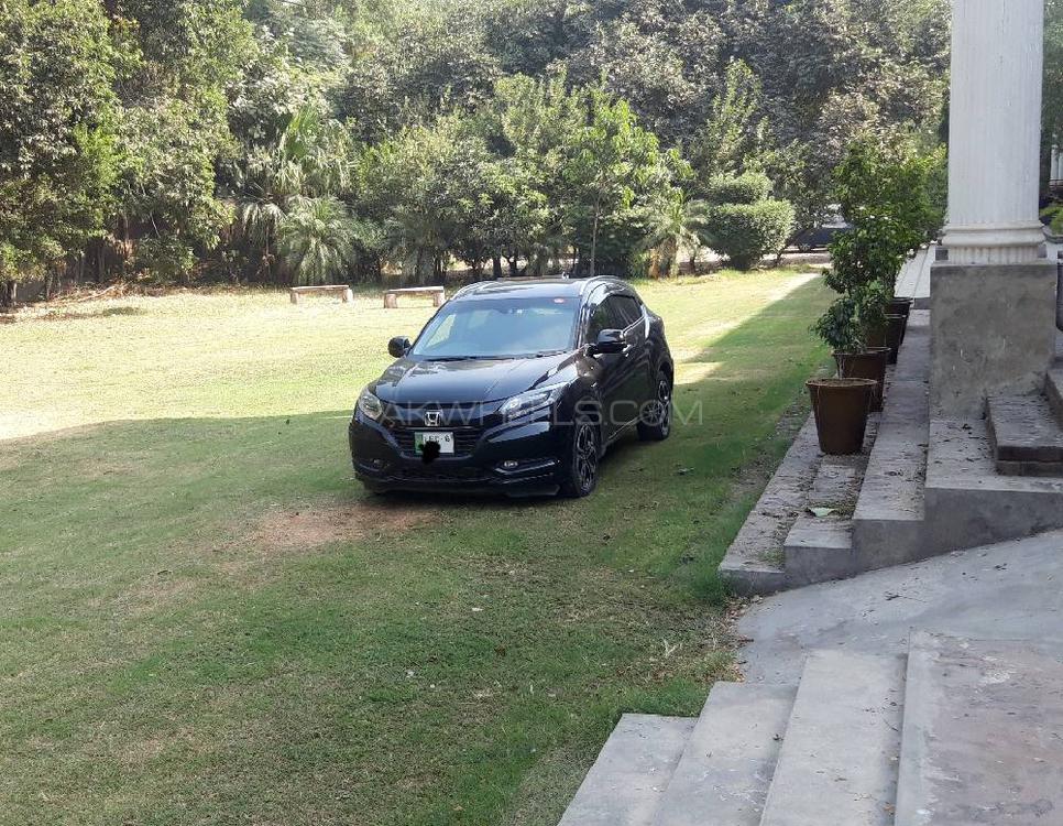 ہونڈا ویزِل 2014 for Sale in گجرانوالہ ہونڈا ویزِل 2014 for Sale in گجرانوالہ Image-2