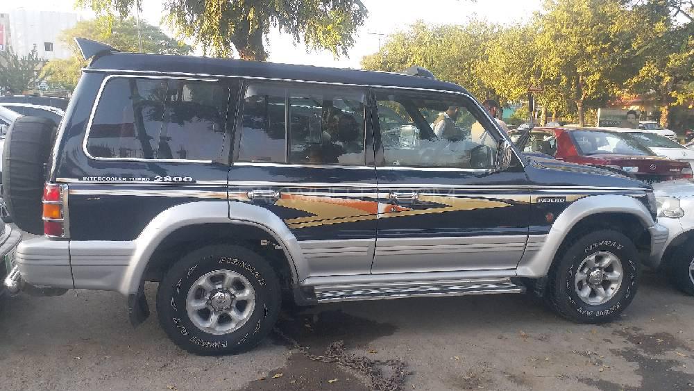 Mitsubishi Pajero 1996 for Sale in Islamabad Image-1