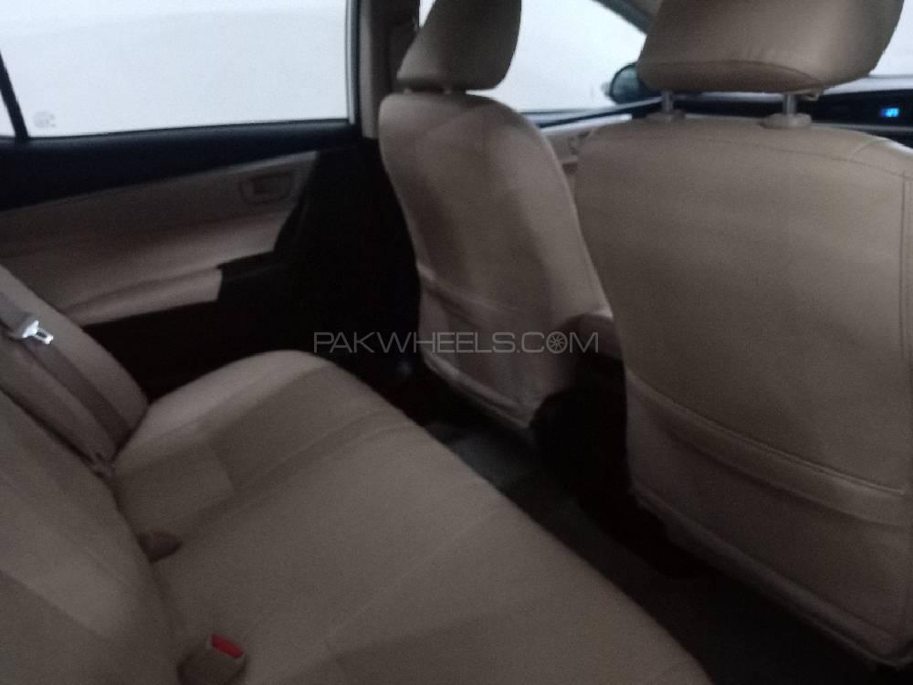 Toyota Corolla 2014 for Sale in Lahore Toyota Corolla 2014 for Sale in Lahore Image-5
