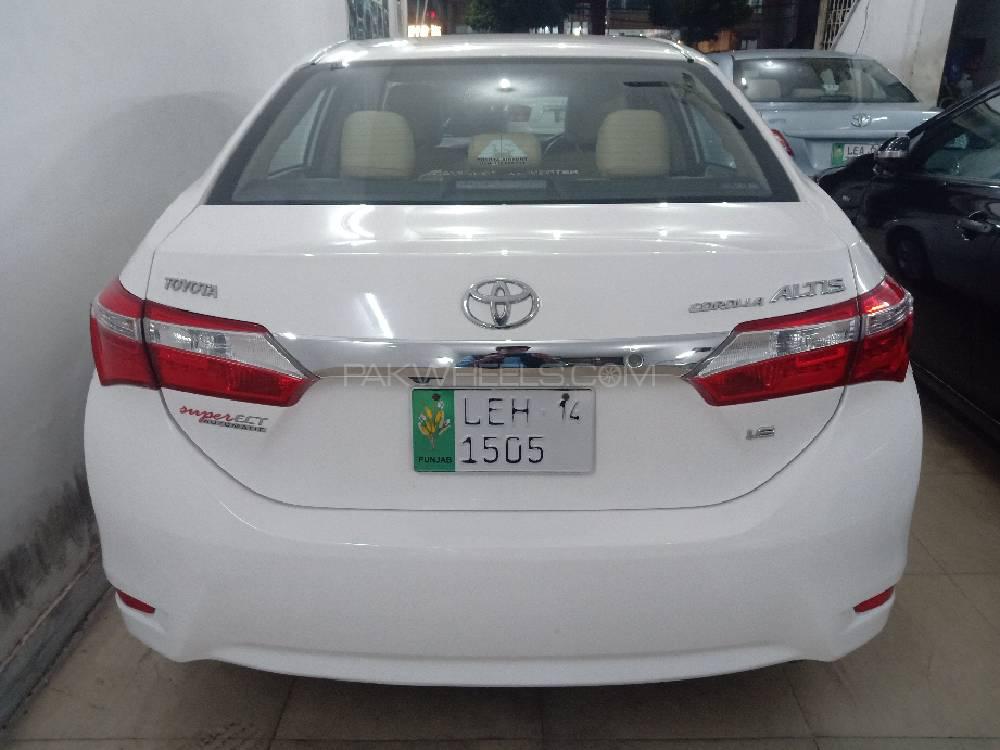 Toyota Corolla 2014 for Sale in Lahore Toyota Corolla 2014 for Sale in Lahore Image-10