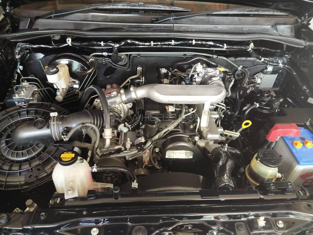 Toyota Hilux 2016 for Sale in Sialkot Toyota Hilux 2016 for Sale in Sialkot Image-4