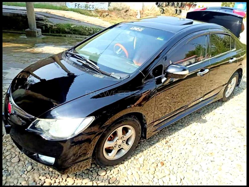 Honda Civic 2010 for Sale in Mardan Image-1