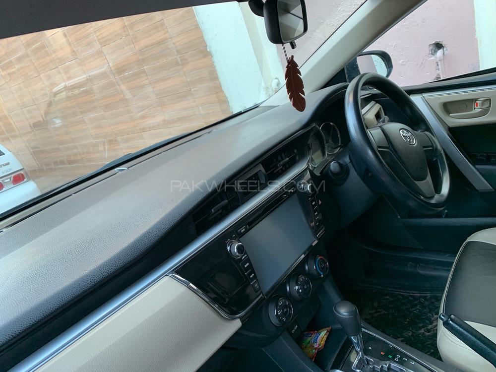 Toyota Corolla 2016 for Sale in Gujrat Toyota Corolla 2016 for Sale in Gujrat Image-7