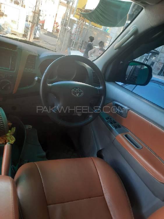 Toyota Hilux 2009 for Sale in Bahawalpur Toyota Hilux 2009 for Sale in Bahawalpur Image-8