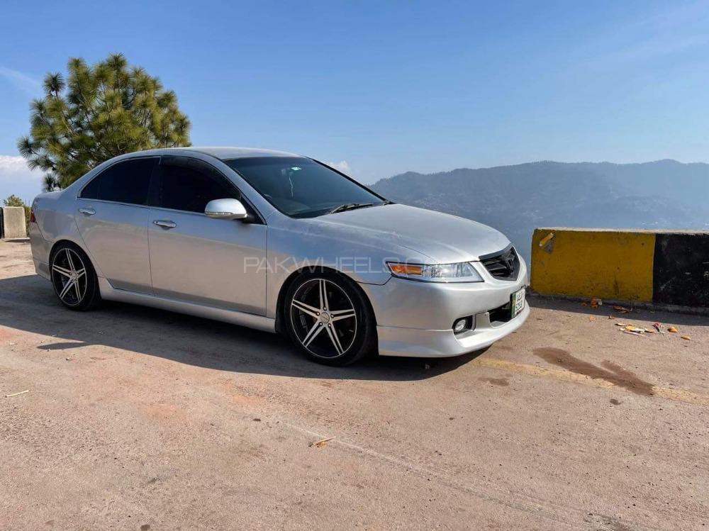 ہونڈا اکارڈ - 2003  ہونڈا اکارڈ - 2003  Image-2