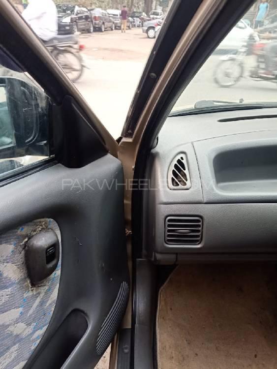 Suzuki Baleno 2004 for Sale in Lahore Suzuki Baleno 2004 for Sale in Lahore Image-9