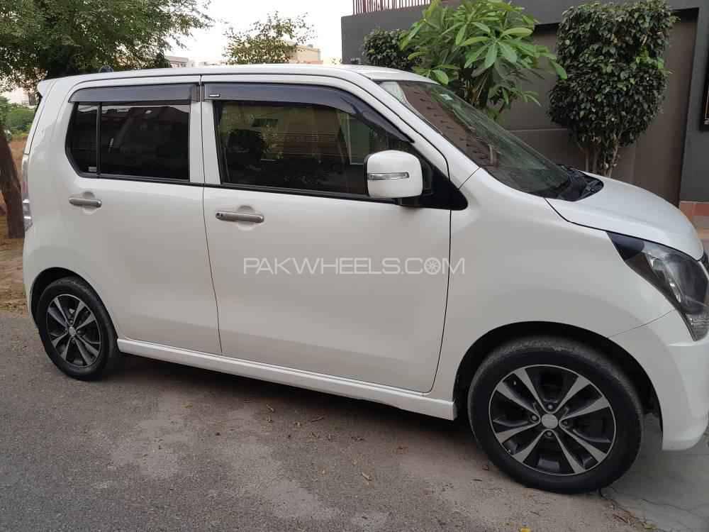 سوزوکی ویگن آر 2013 for Sale in لاہور سوزوکی ویگن آر 2013 for Sale in لاہور Image-4