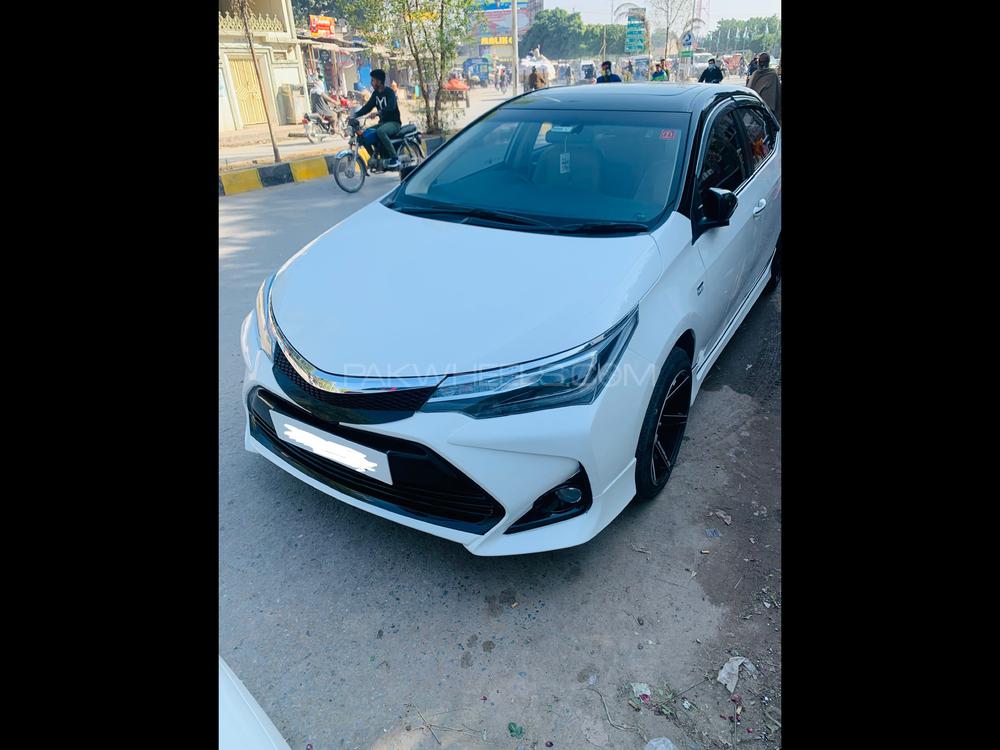 Toyota Corolla 2019 for Sale in Sialkot Toyota Corolla 2019 for Sale in Sialkot Image-3