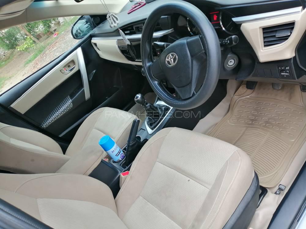 Toyota Corolla 2014 for Sale in Lahore Toyota Corolla 2014 for Sale in Lahore Image-4