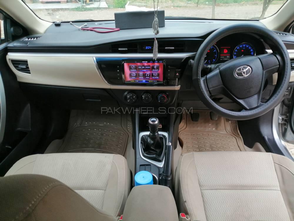 Toyota Corolla 2014 for Sale in Lahore Toyota Corolla 2014 for Sale in Lahore Image-6