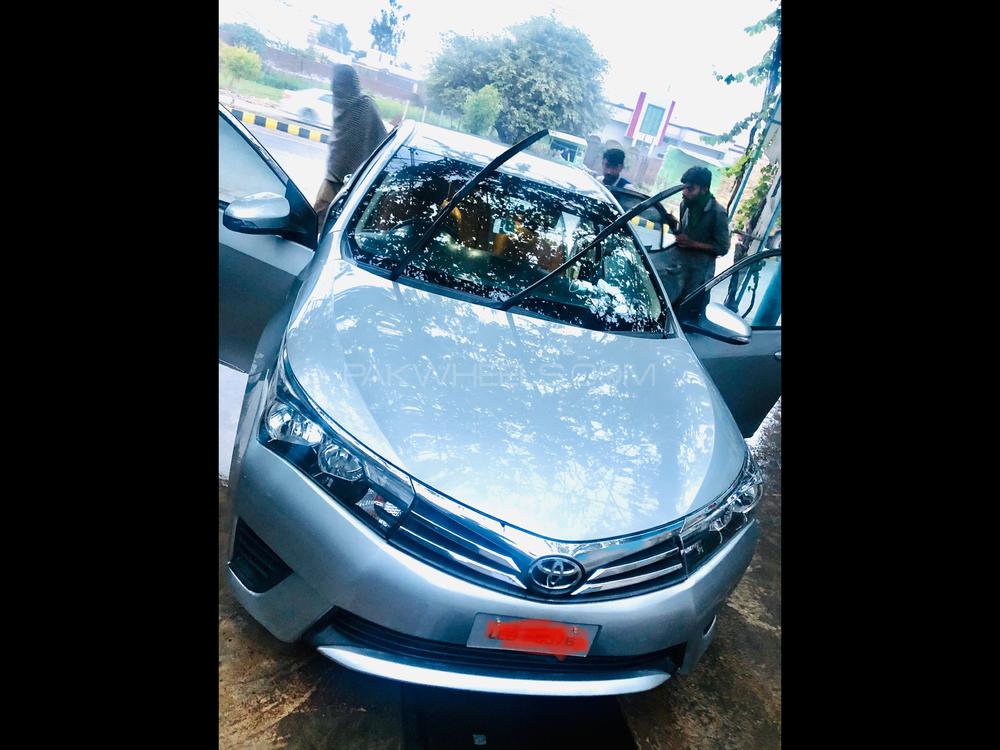 Toyota Corolla 2015 for Sale in Mandi bahauddin Image-1