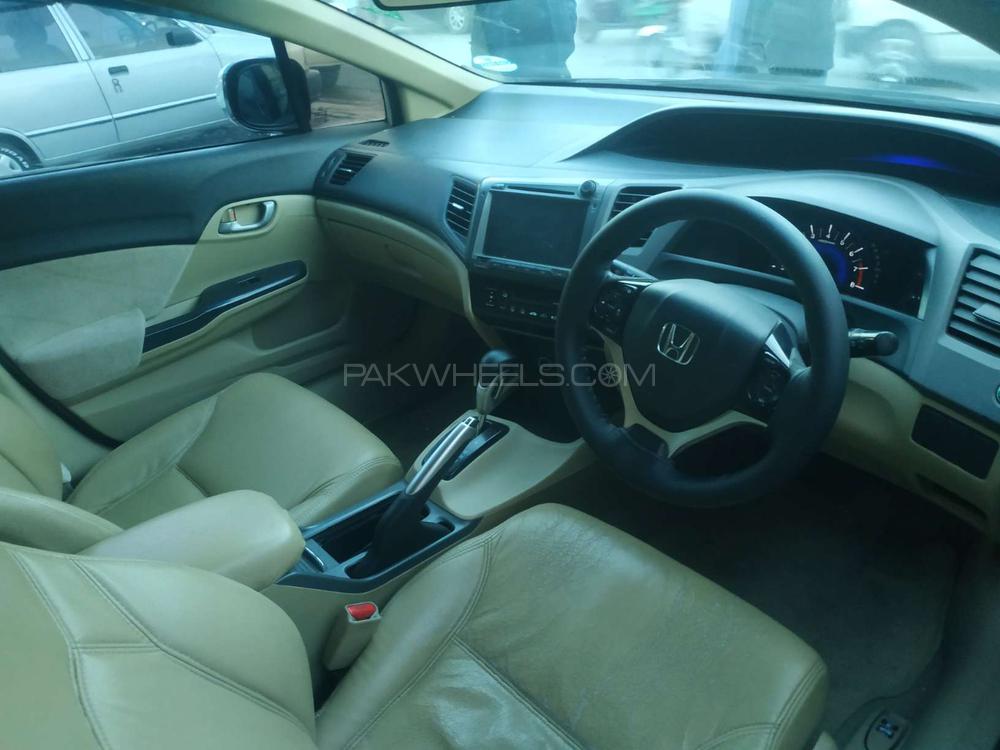 Honda Civic 2013 for Sale in Peshawar Honda Civic 2013 for Sale in Peshawar Image-5