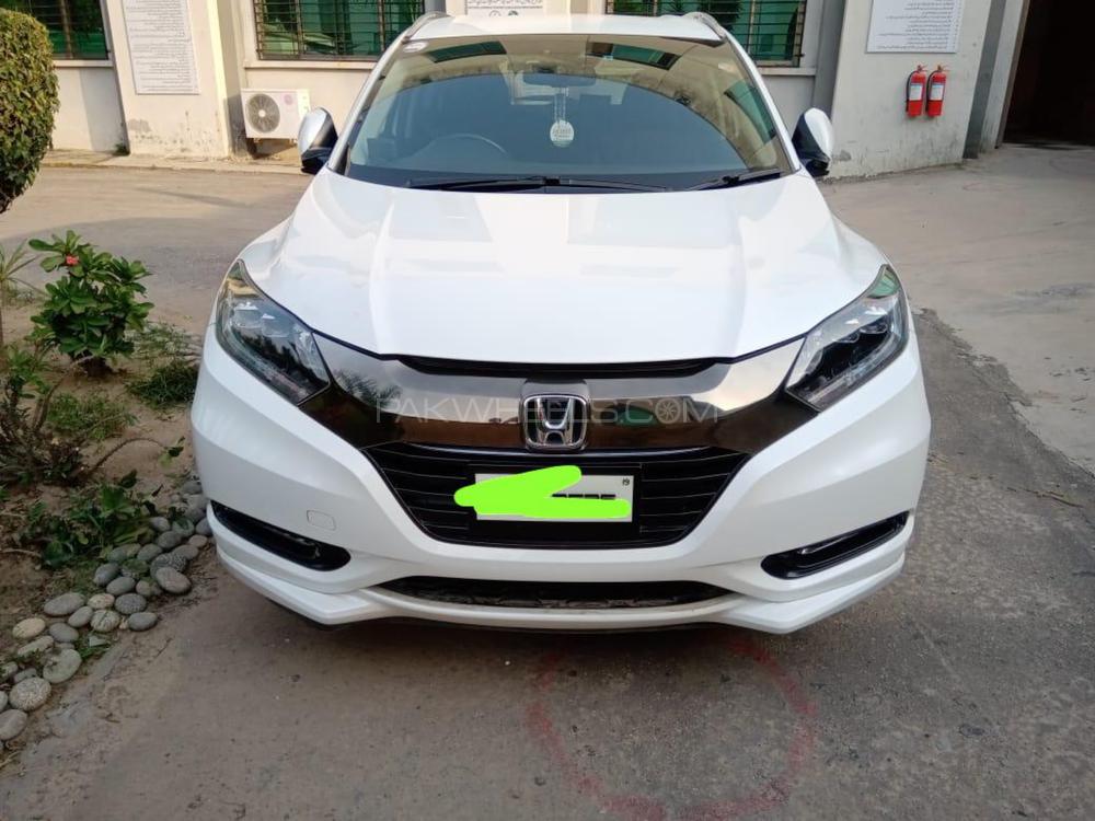 Honda Vezel 2016 for Sale in Sialkot Image-1