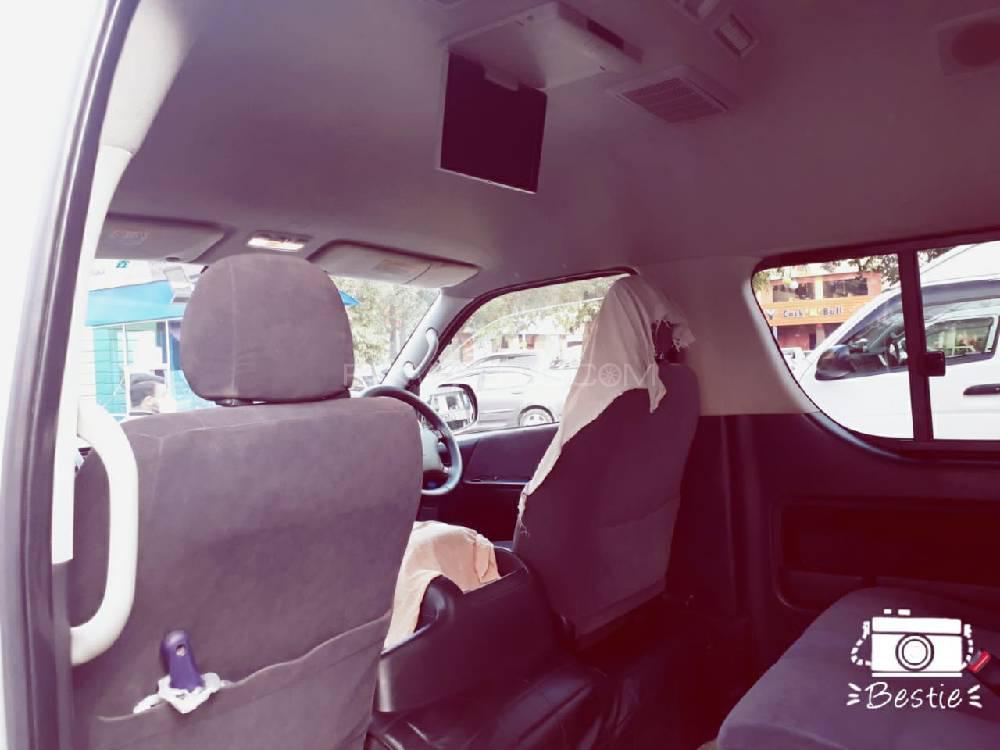 Toyota Hiace 2012 for Sale in Lahore Toyota Hiace 2012 for Sale in Lahore Image-6