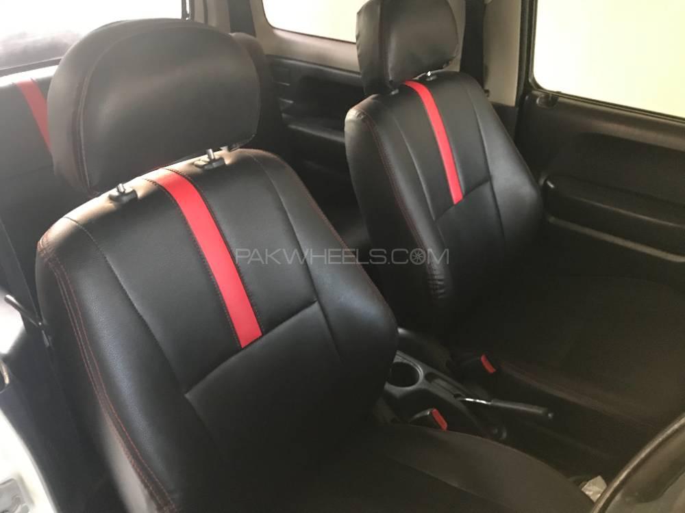 Suzuki Jimny 2010 for Sale in Lahore Suzuki Jimny 2010 for Sale in Lahore Image-12