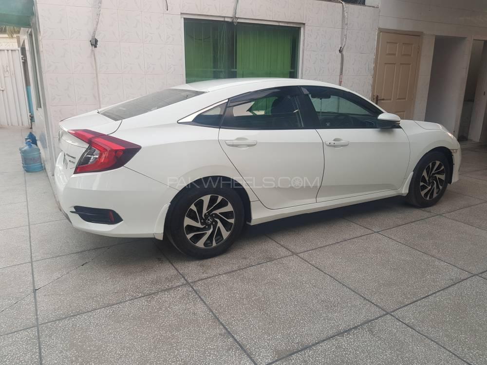 Honda Civic 2016 for Sale in Lahore Honda Civic 2016 for Sale in Lahore Image-3