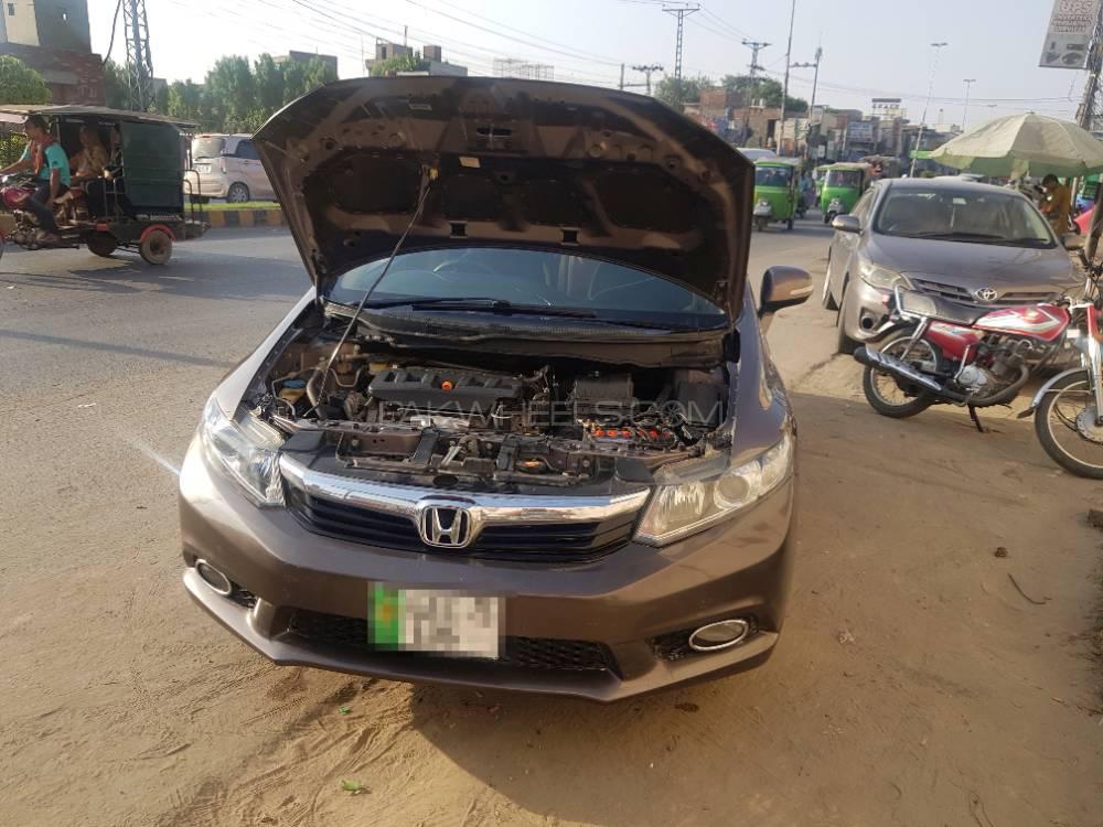 Honda Civic 2013 for Sale in Lahore Honda Civic 2013 for Sale in Lahore Image-10
