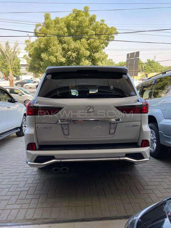 Lexus LX Series 2016 for Sale in Karachi Lexus LX Series 2016 for Sale in Karachi Image-14