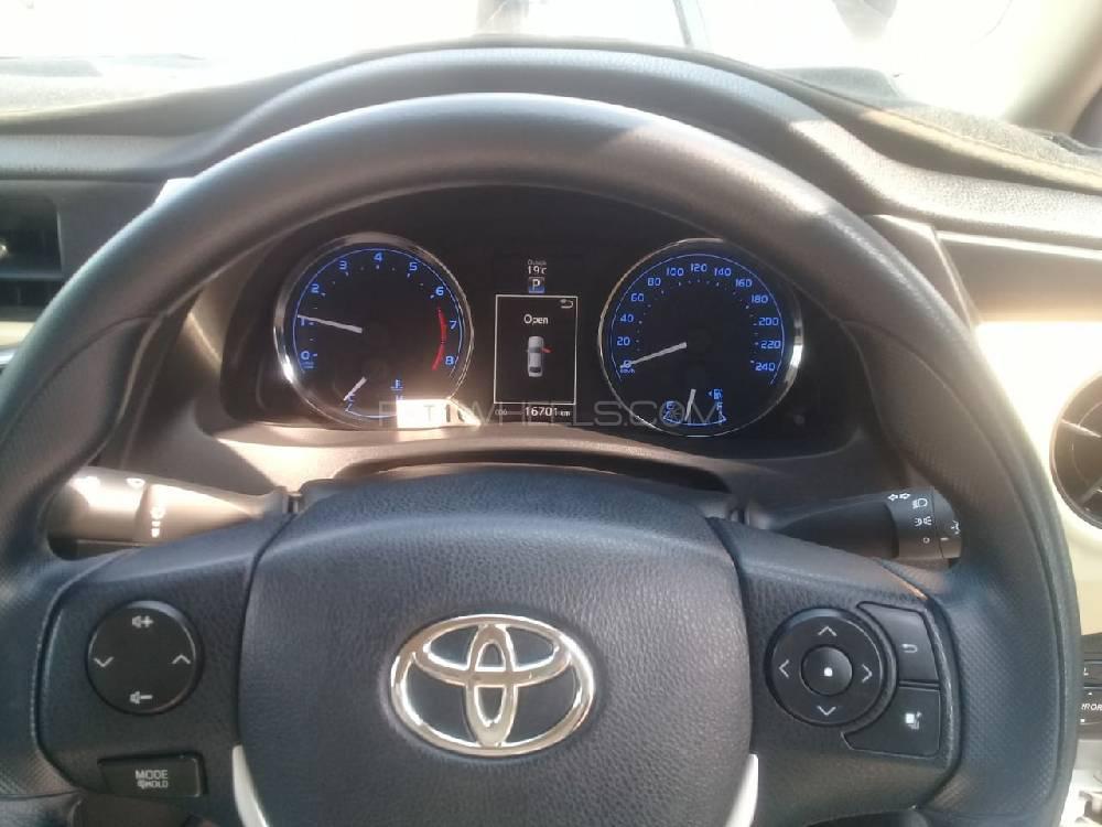 Toyota Corolla 2019 for Sale in Rajanpur Toyota Corolla 2019 for Sale in Rajanpur Image-8