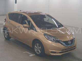 Nissan Note 2017 for Sale in Lahore Image-1