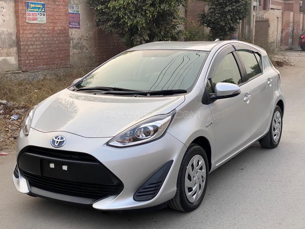 Toyota Aqua 2017 for Sale in Faisalabad Image-1