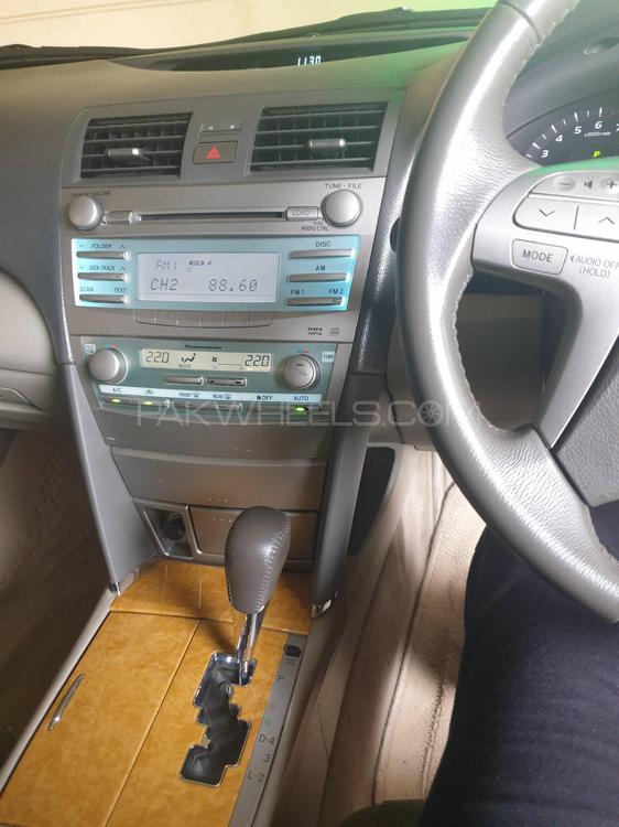 Toyota Camry 2007 for Sale in Lahore Toyota Camry 2007 for Sale in Lahore Image-2