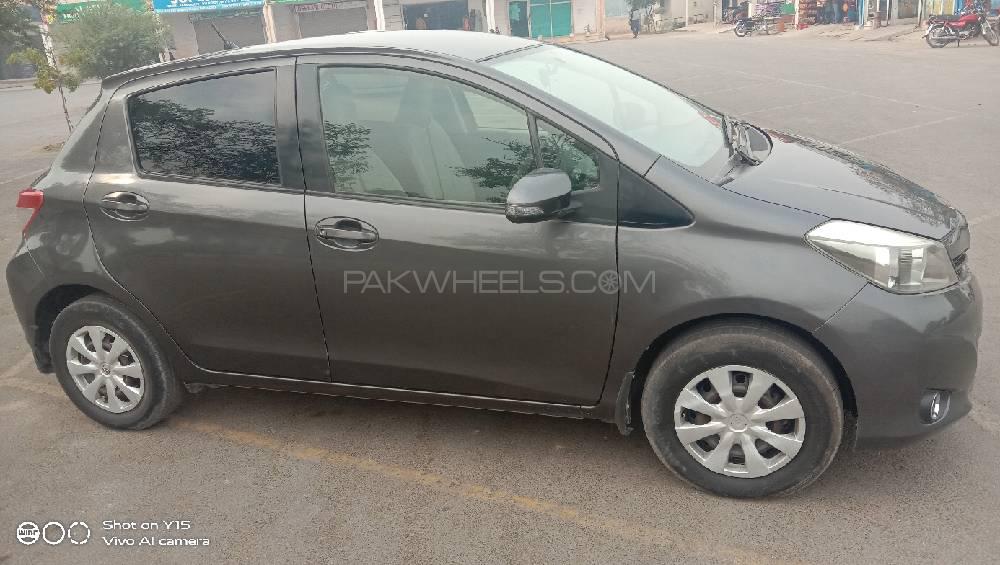 Toyota Vitz 2012 for Sale in Multan Toyota Vitz 2012 for Sale in Multan Image-6