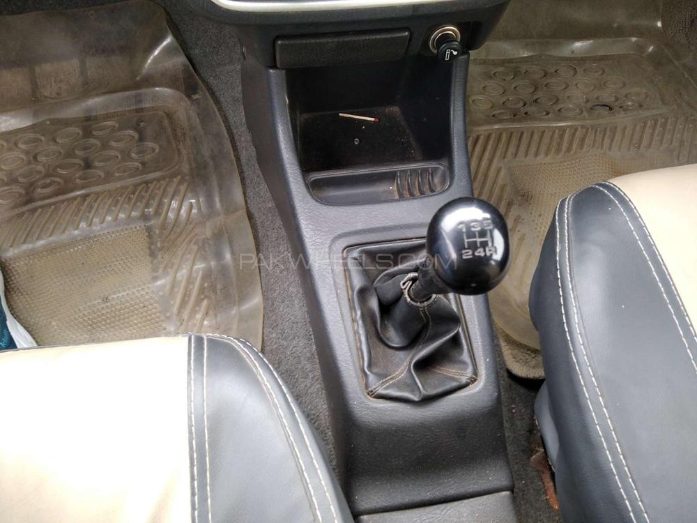 Honda City 2000 for Sale in Hyderabad Honda City 2000 for Sale in Hyderabad Image-6