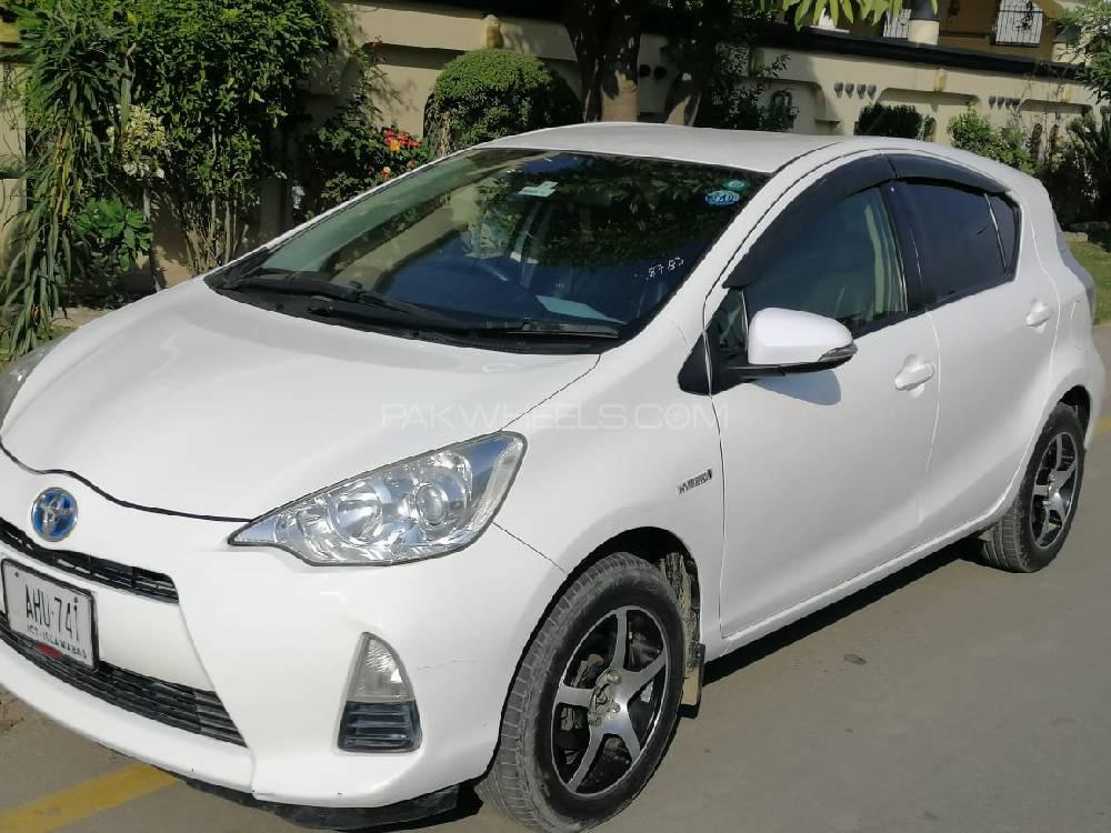 Toyota Aqua 2014 for Sale in Lahore Toyota Aqua 2014 for Sale in Lahore Image-15