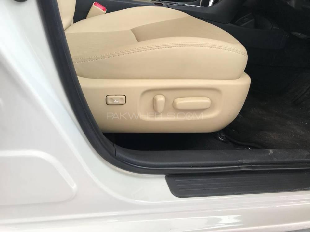 Toyota Premio 2016 for Sale in Islamabad Toyota Premio 2016 for Sale in Islamabad Image-2