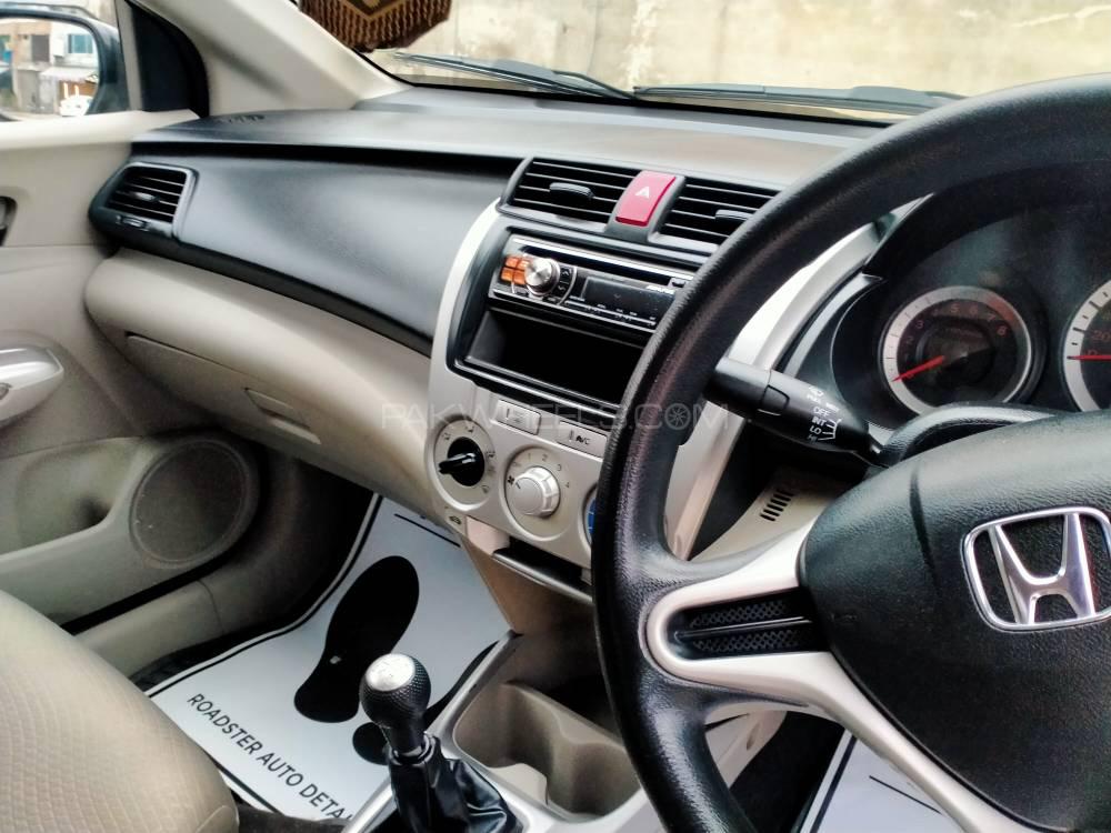 Honda City 2013 for Sale in Rawalpindi Honda City 2013 for Sale in Rawalpindi Image-9