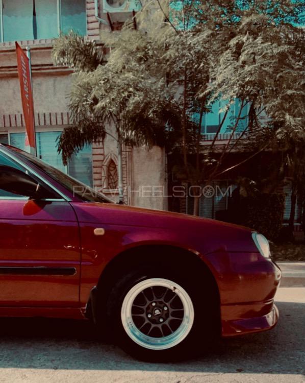 Suzuki Baleno - 2004  Suzuki Baleno - 2004  Image-2