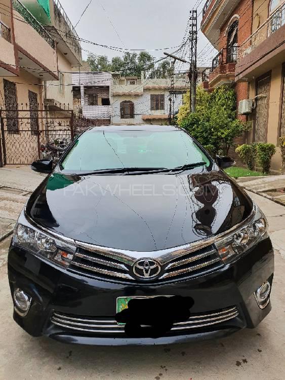 Toyota Corolla 2016 for Sale in Lahore Image-1