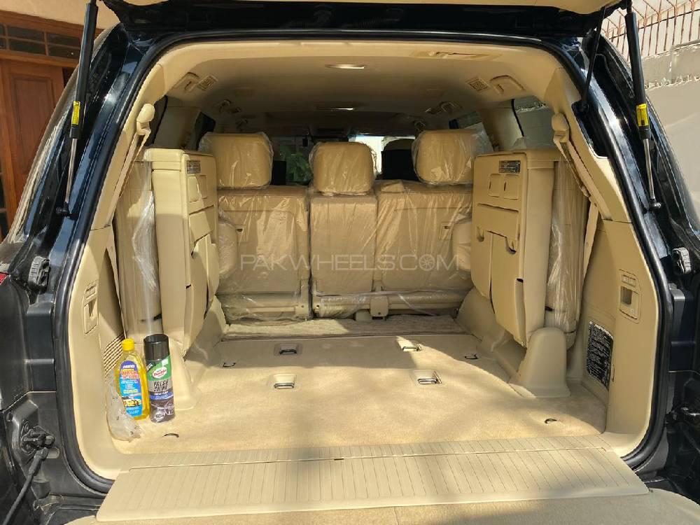 Toyota Land Cruiser 2015 for Sale in Karachi Toyota Land Cruiser 2015 for Sale in Karachi Image-5