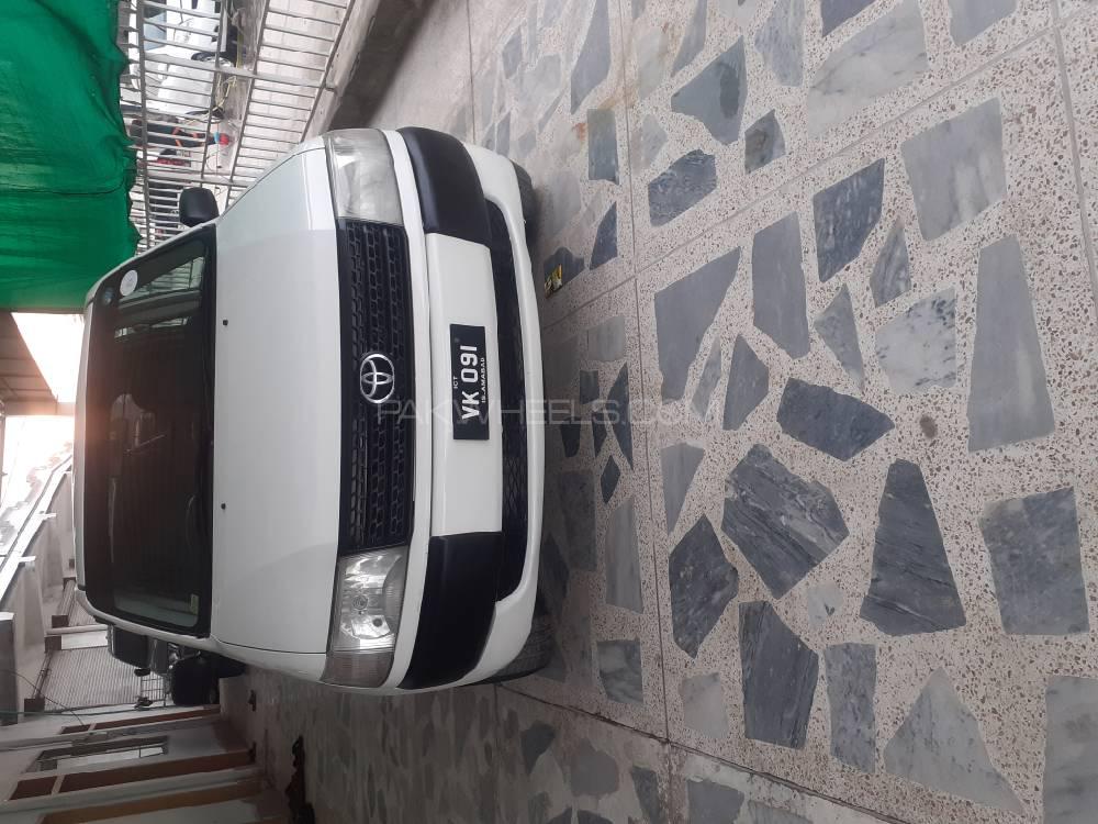 Toyota Probox 2007 for Sale in Peshawar Image-1