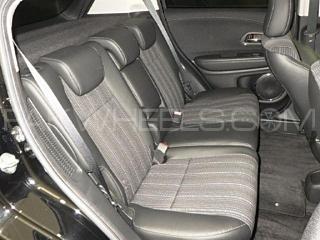 Honda Vezel 2015 for Sale in Lahore Honda Vezel 2015 for Sale in Lahore Image-8