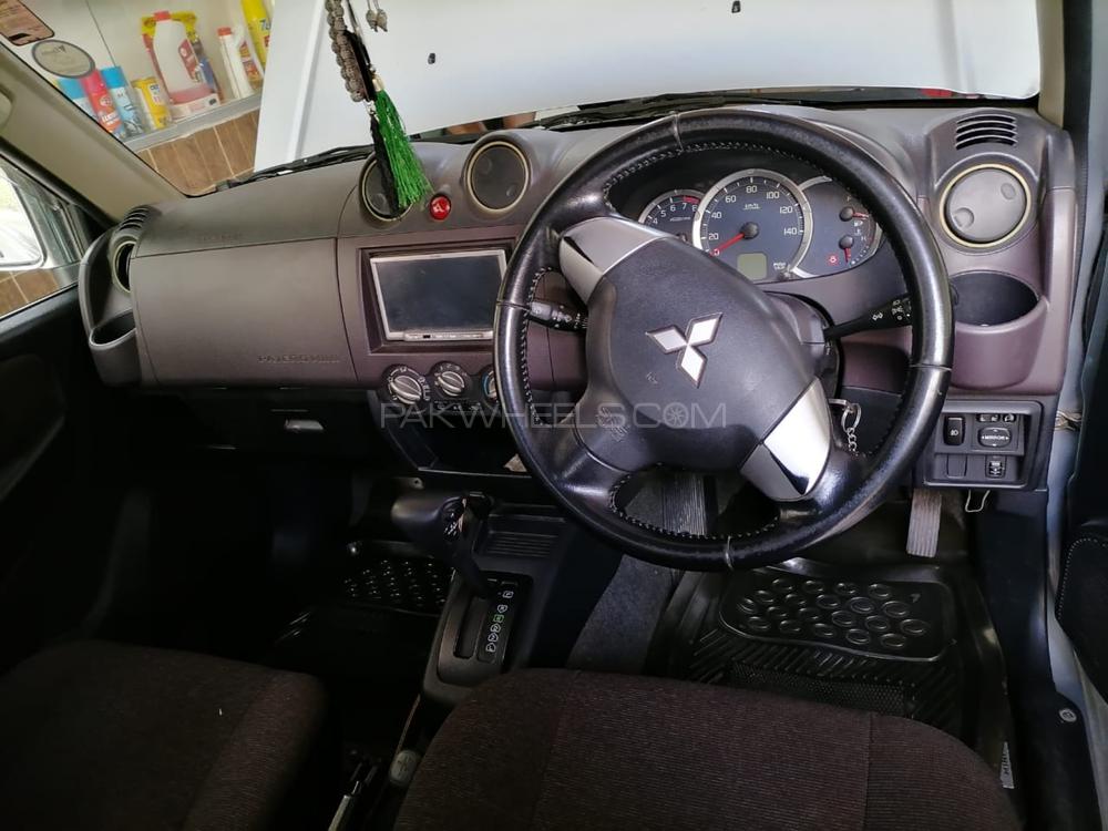 Mitsubishi Pajero Mini 2012 for Sale in Lahore Mitsubishi Pajero Mini 2012 for Sale in Lahore Image-3