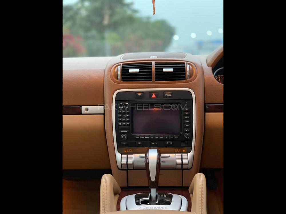 Porsche Cayenne 2006 for Sale in Lahore Porsche Cayenne 2006 for Sale in Lahore Image-15