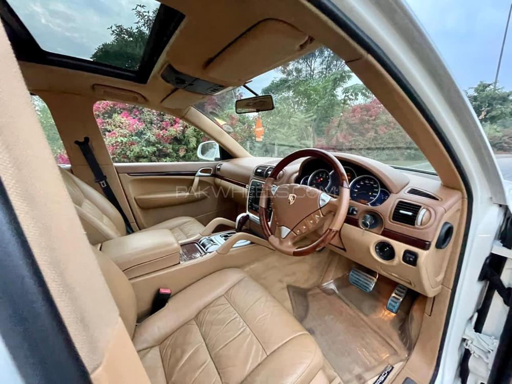 Porsche Cayenne 2006 for Sale in Lahore Porsche Cayenne 2006 for Sale in Lahore Image-19