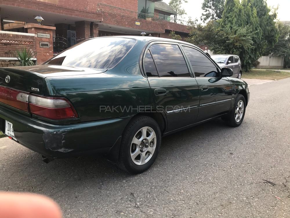 Toyota Corolla 2001 for Sale in Lahore Image-1